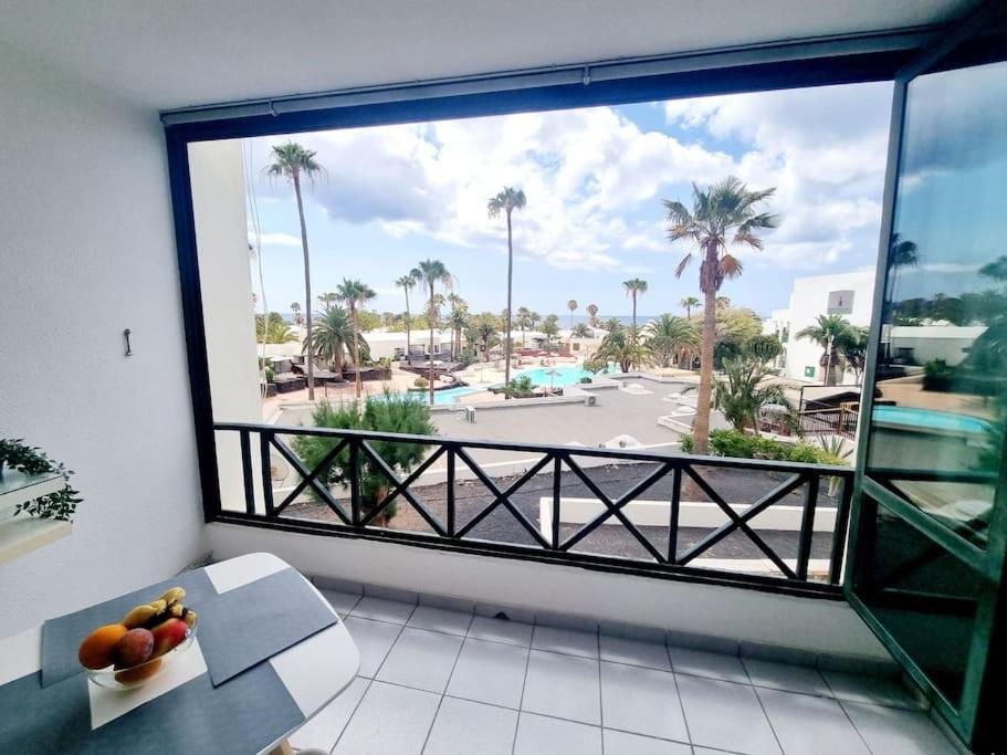 Luxury Ocean View Playa Roca Apartment Costa Teguise Exterior photo